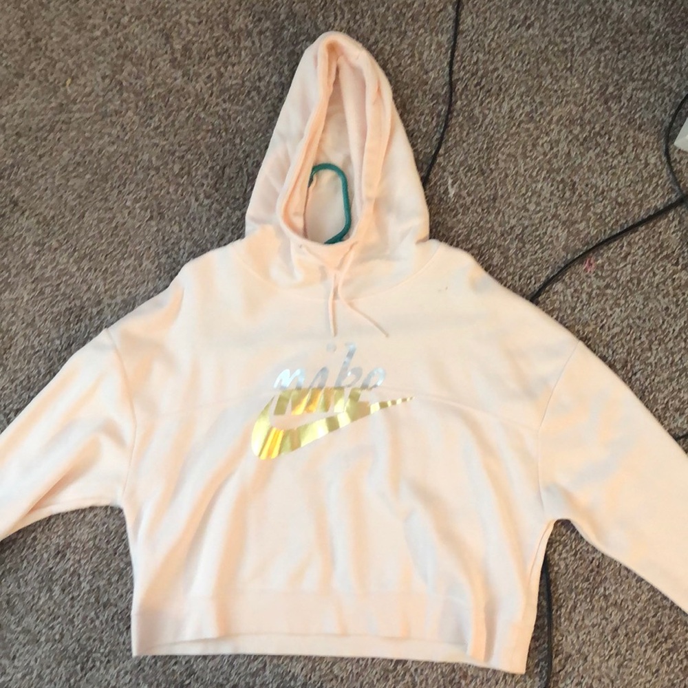 Nike cropped hoodie NWOT - Picture 3 of 4